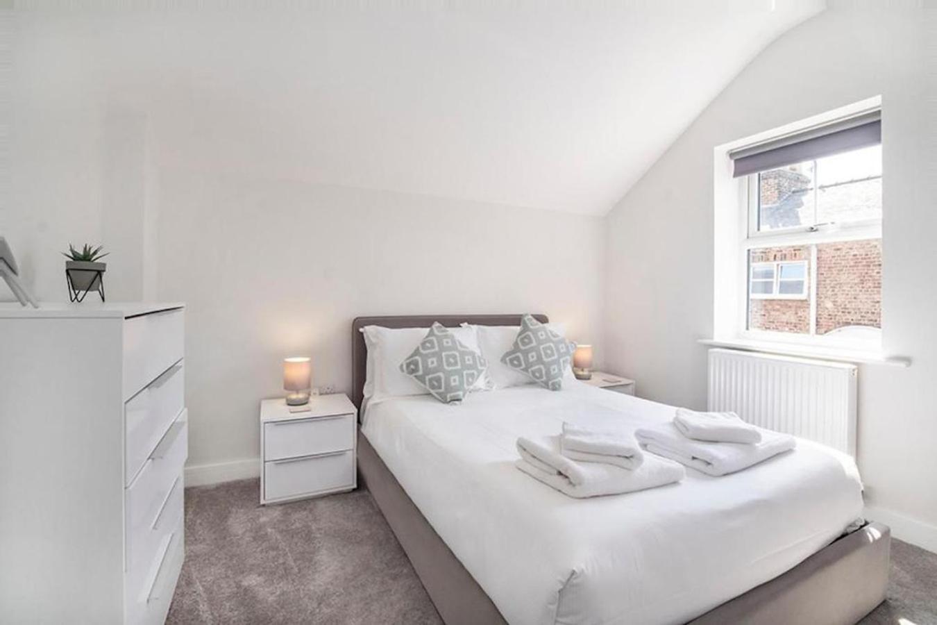 Granville House York Bagian luar foto